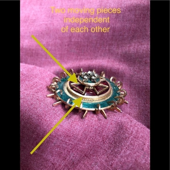 Rare Antique Maltese Cross movable pieces brooch - Picture 4 of 11